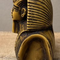 Стара масивна египетска статуетка от алабастър-Тутанкамон, снимка 2 - Други ценни предмети - 35856462