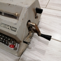 Стара сметачна машина , снимка 2 - Антикварни и старинни предмети - 36062123