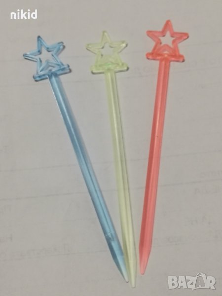 25 бр звезда звезди цветни пластмасови клечки топери за парти хапки плодове украса и декорация, снимка 1