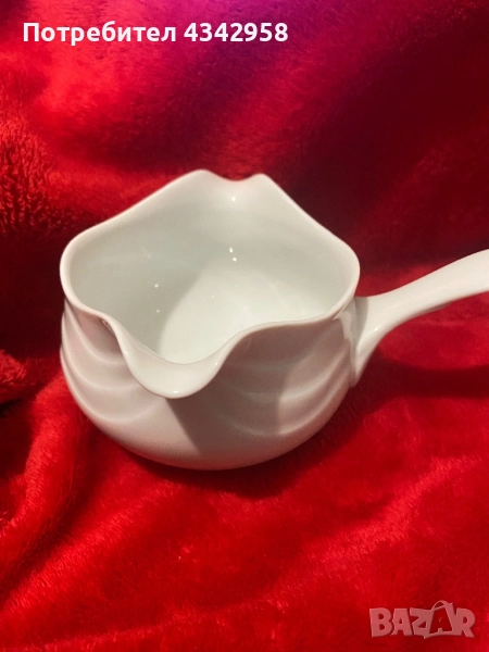 Tettau.1968г.Порцеланова каничка за сос., снимка 1