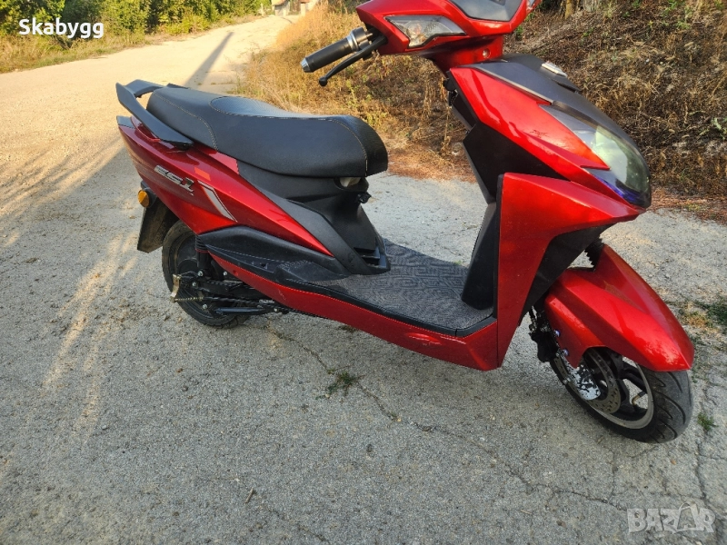 Електрическа скутер, снимка 1