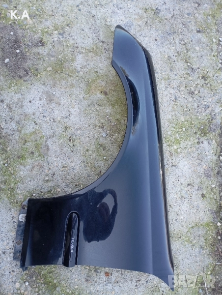 Преден ляв калник Mercedes Benz w203, снимка 1
