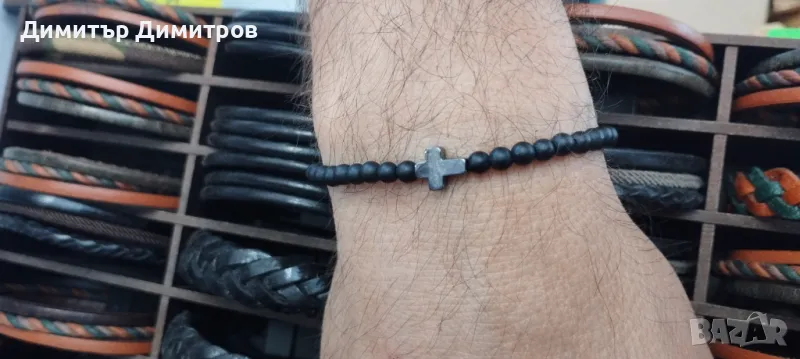 Мъжки гривни с кръст от хематит и оникс. Бижута Луди гъби., снимка 1