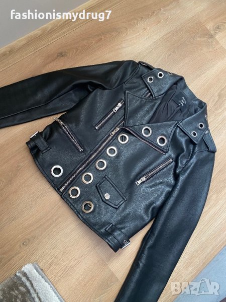 Кожено яке със сребристи детайли , снимка 1