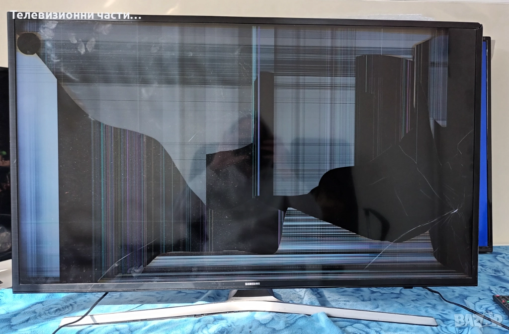Samsung UE43MU6102K със счупен екран CY-GK043HGEV1H HV430QUB-N4A/BN41-02568B BN94-12007Y/BN44-00806A, снимка 1