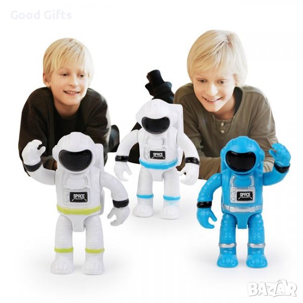 Фигурки Астронавти с екипировка - 3 броя, снимка 1