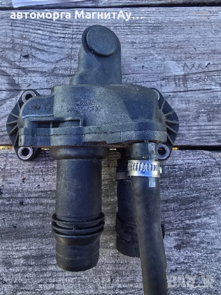 корпус термостат JAGUAR XF 3.0D, снимка 1