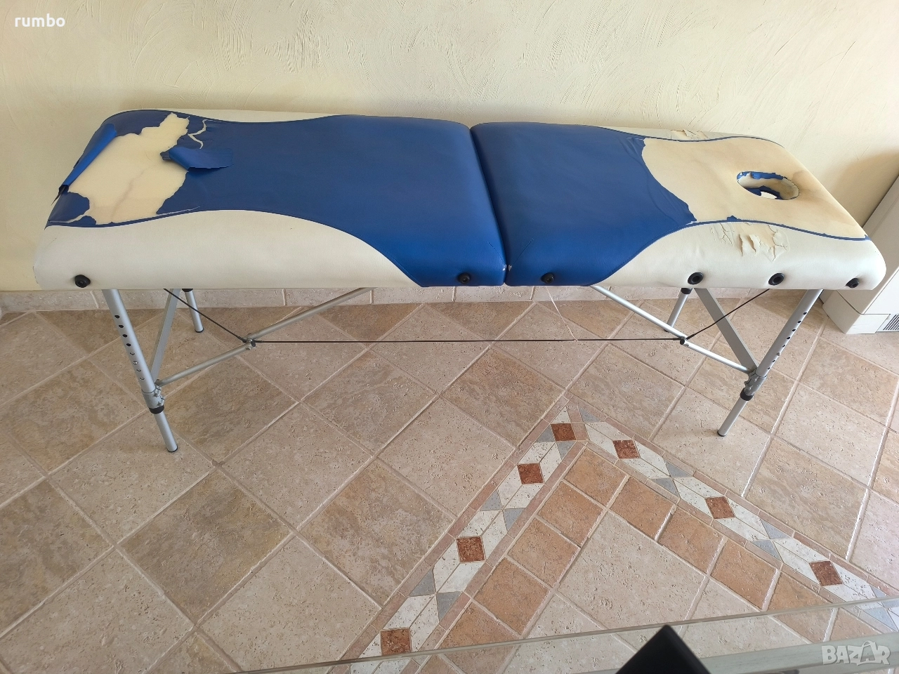 продавам масажна кушетка , снимка 1