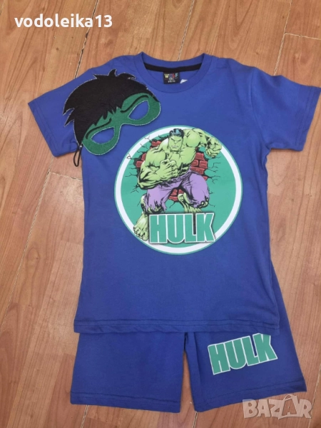 нов комплект с Хълк, снимка 1