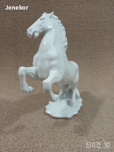 Порцеланова фигура., снимка 1