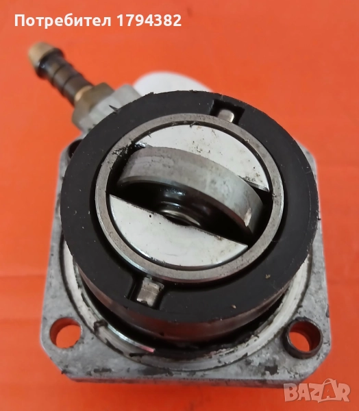 Продавам йнжекционен колектор., снимка 1