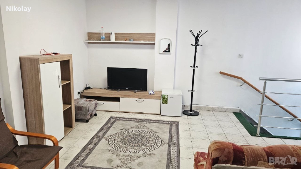 Студио за краткосрочен наем, снимка 1