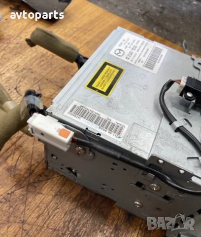 Mazda CX-7 2010година Сд радио мултимедия, снимка 7 - Части - 40691004