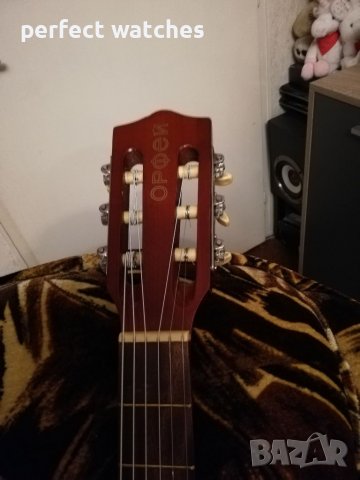 Колекционерска класическа акустична българска китара Орфей с калъф , снимка 4 - Китари - 39504606