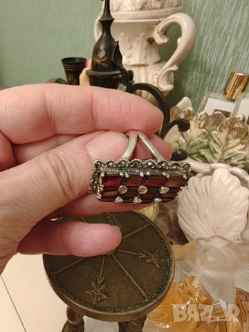 Авторски стар сребърен пръстен с изумителни гранати и марказити , снимка 6 - Пръстени - 50717742