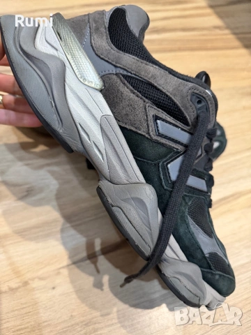 Оригинални маратонки NEW BALANCE 9060! 44 н