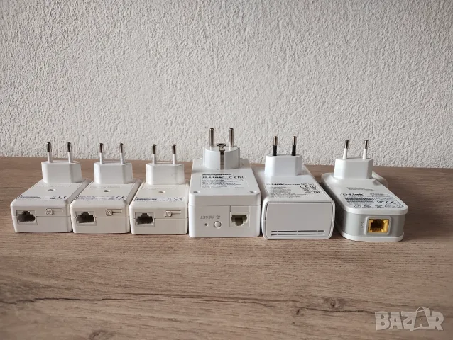 Комплект 6 броя D-link power line и wi-fi repeater, снимка 2 - Мрежови адаптери - 56107202
