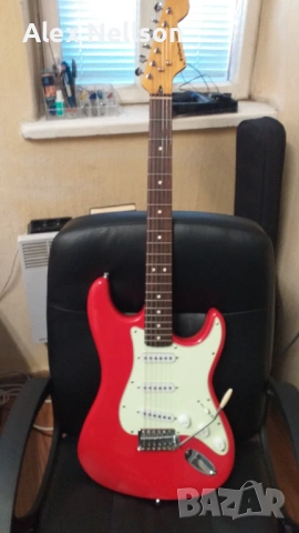 Продавам - Squier vintage vibe stratocaster 2010 Korea