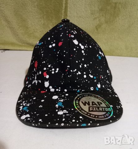 Детска шапка с козирка, снимка 2 - Шапки - 42071711