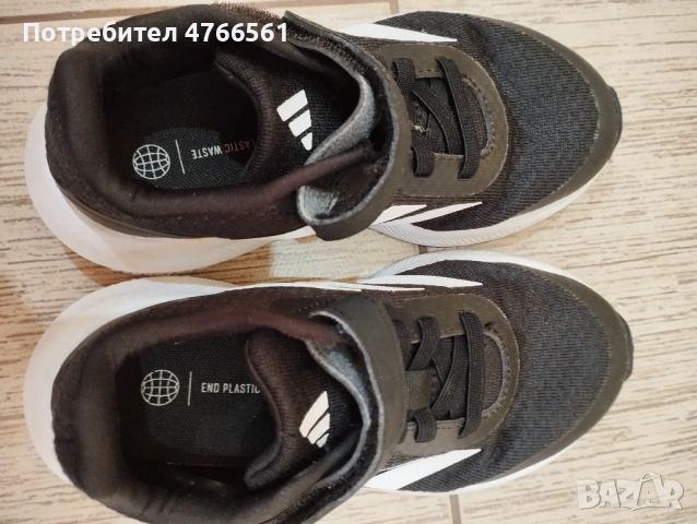 Маратонки Adidas 29 номер, снимка 5 - Детски маратонки - 53848552