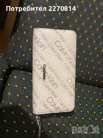 Портфейл Calvin klein, снимка 2 - Портфейли, портмонета - 40866997