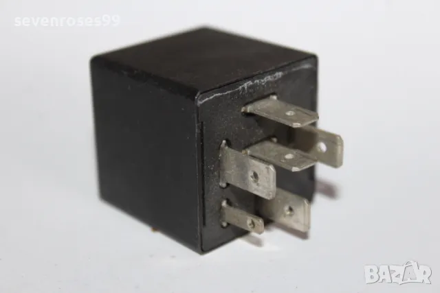 Реле VW Audi 19  6K0955531, снимка 2 - Части - 48835747