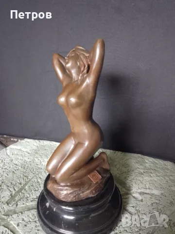 скулптура голо тяло бронз 23 см
