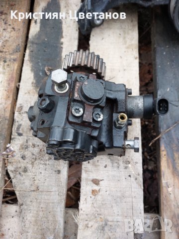 ГНП (помпа за високо налягане) Ауди А6 Ц6 4ф/ Audi A6 C6 4F, 3.0, 233 коня, снимка 2 - Части - 39180703