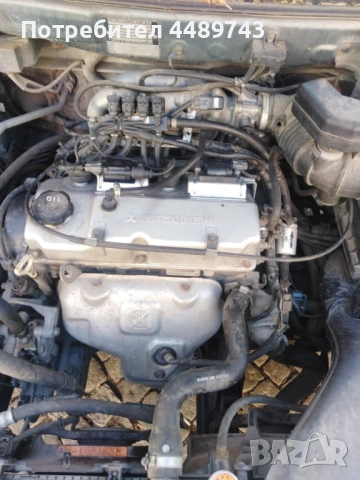 Мицубиши Спейс Стар 1.6 бензин+газ, снимка 8 - Автомобили и джипове - 53721321