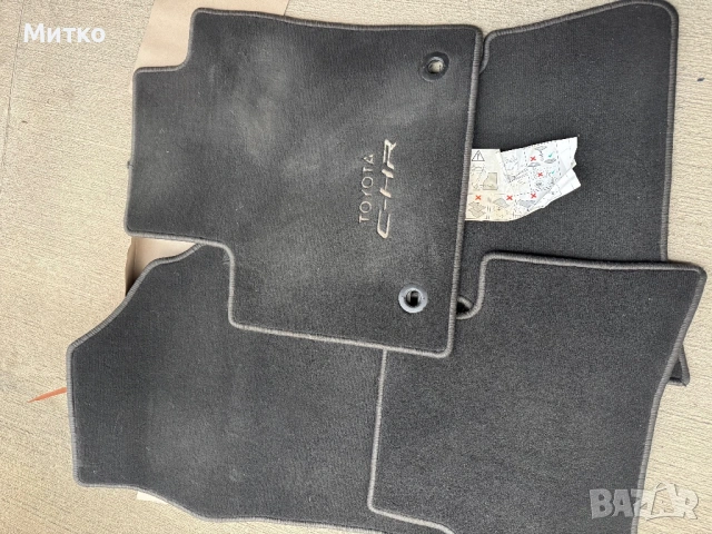 Стелки оригинални за Toyota Ch-r, снимка 3 - Аксесоари и консумативи - 53511580