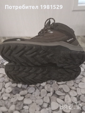 Продавам боти за туризъм и сняг , снимка 2 - Мъжки боти - 53399748