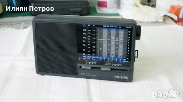 радиоприемник PHILIPS mod AE3205