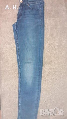 Дамски дънки H&M, снимка 5 - Дънки - 34432193