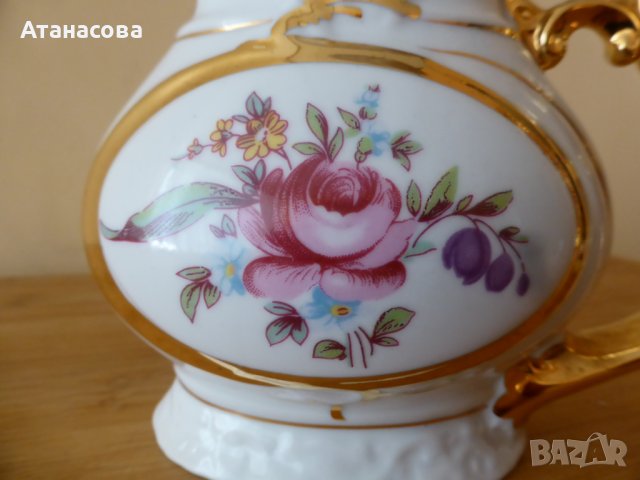 Чешка порцеланова каничка за минерална вода Карлови Вари 1978 г, снимка 2 - Антикварни и старинни предмети - 44424176