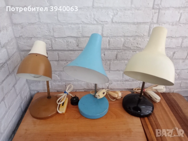 Стара настолна лампа от времето на соца колекция, снимка 10 - Настолни лампи - 50645923