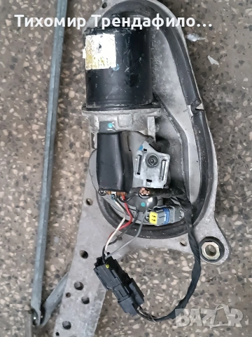 8200000525 54508211 моторче механизъм чистачки рено лагуна 2002г. Renault Laguna, снимка 2 - Части - 53220826