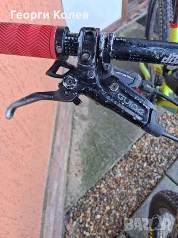 Продавам Sram Guide RS 