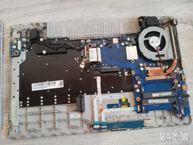 Samsung NP270E5V-K03BG цял за части, снимка 3 - Части за лаптопи - 48177315