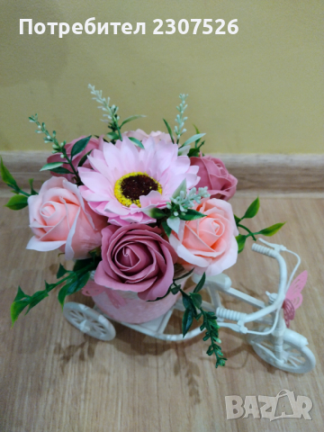 Цветя , снимка 3 - Декорация за дома - 44779571