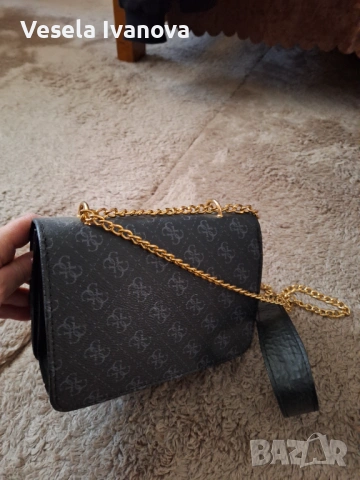 Дамска чанта , снимка 3 - Чанти - 53483629