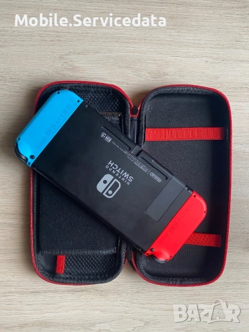 Nintendo Switch + 11 игри + кейс и стъклен протектор – пълен комплект, снимка 5 - Nintendo конзоли - 53717679