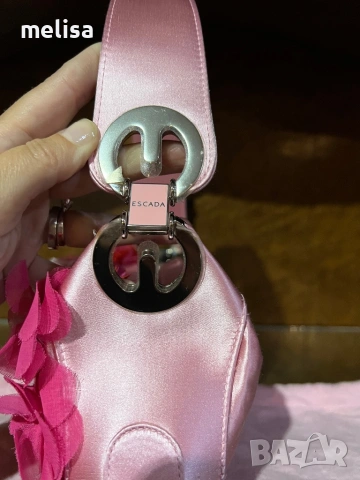 Escada  чанта ръчно правена, снимка 2 - Чанти - 53392067