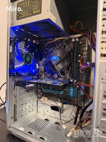 Компютър , снимка 3 - Работни компютри - 53223952