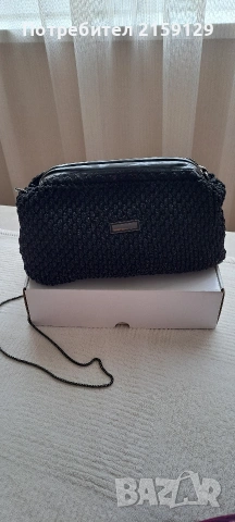 Дамска чанта, снимка 3 - Чанти - 53353901