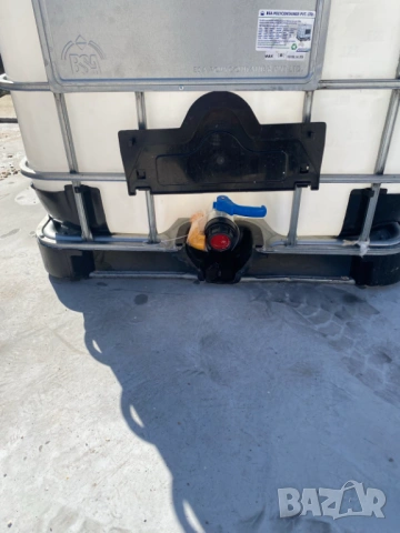 Вани, Резервоари, Бидони, IBC Контейнери, Цистерни - 1000 лт., снимка 2 - Други стоки за дома - 49333836