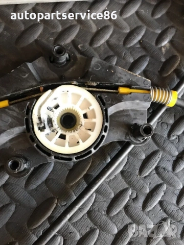 Регулатор на прозорец за предна дясна врата за Peugeot C8, 807 (2002-2007)