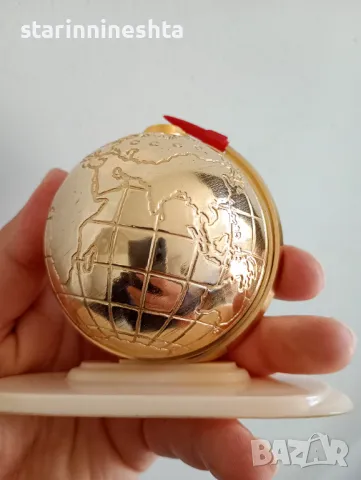 СССР Стар будилник СЛАВА стар часовник ракета глобус топка , снимка 5 - Антикварни и старинни предмети - 49884565