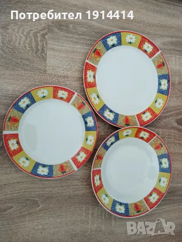 Порцеланови чинии, снимка 5 - Чинии - 49754635