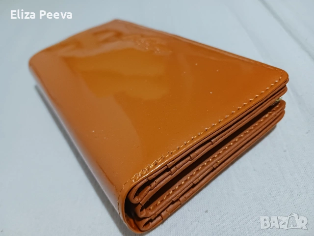 лачено дамско портмоне, снимка 12 - Портфейли, портмонета - 53142097