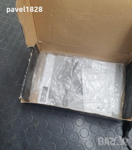 зарядно за акумулатор ultimate speed , снимка 4 - Аксесоари и консумативи - 53868330